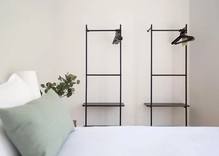 Apartment Puerta Del Camino 5 *