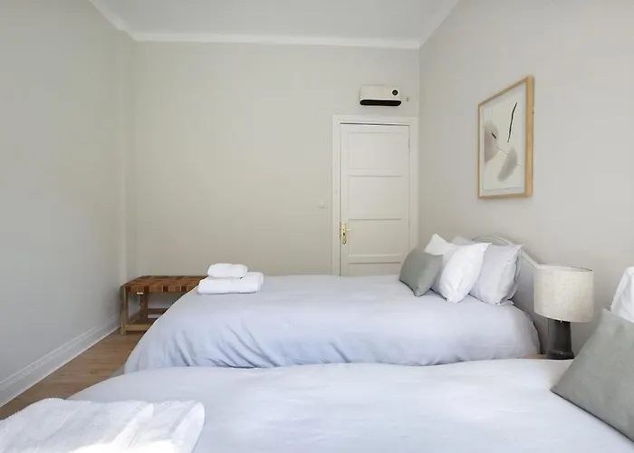 Puerta Del Camino 5 *